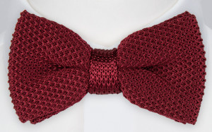 BREAKTHEYARN MAROON nœud papillon pré-noué