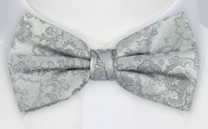 WEDDED SILVER nœud papillon pré-noué