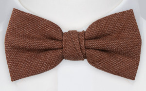 YARNING Cinnamon Brown nœud papillon pré-noué